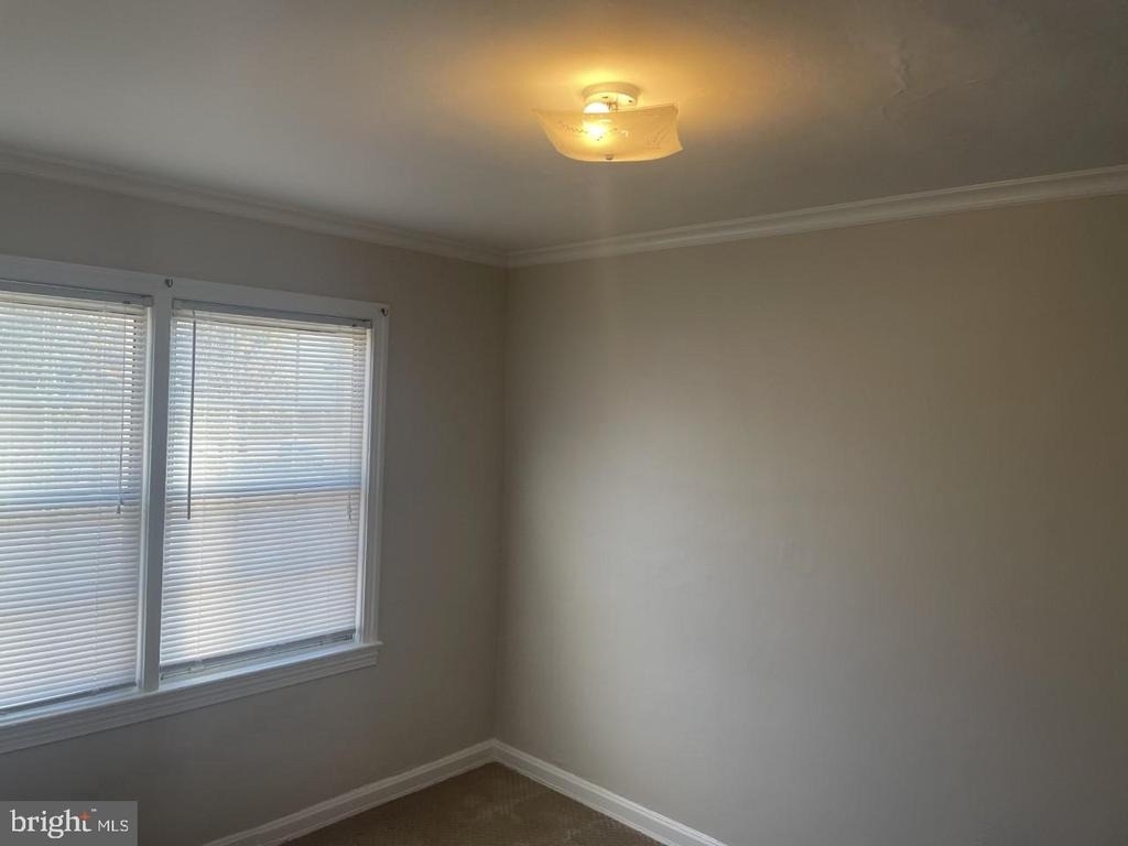 6704 W Wakefield Drive - Photo 8