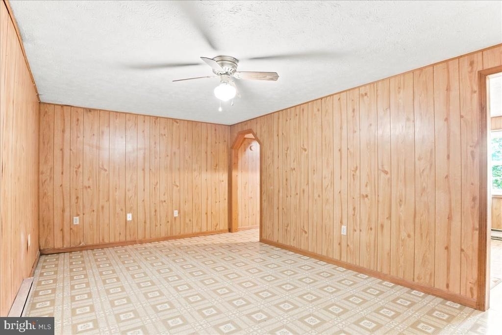 102 Linwood Court - Photo 55