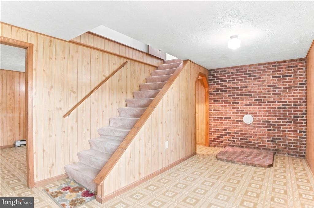 102 Linwood Court - Photo 47