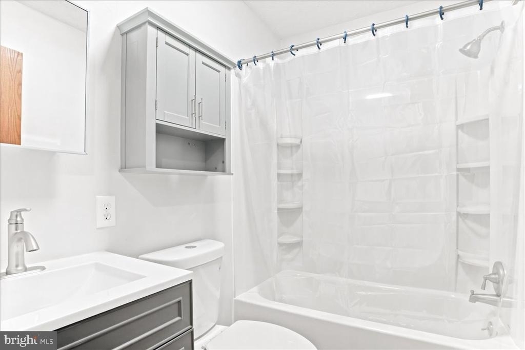 102 Linwood Court - Photo 28