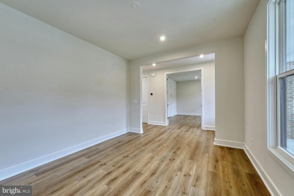 5095 Carter's Crossing Avenue - Photo 5