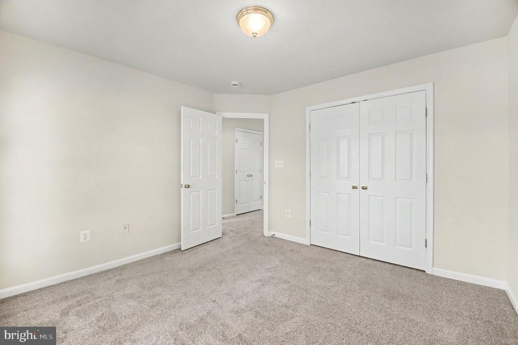 1114 Ellis Avenue - Photo 13