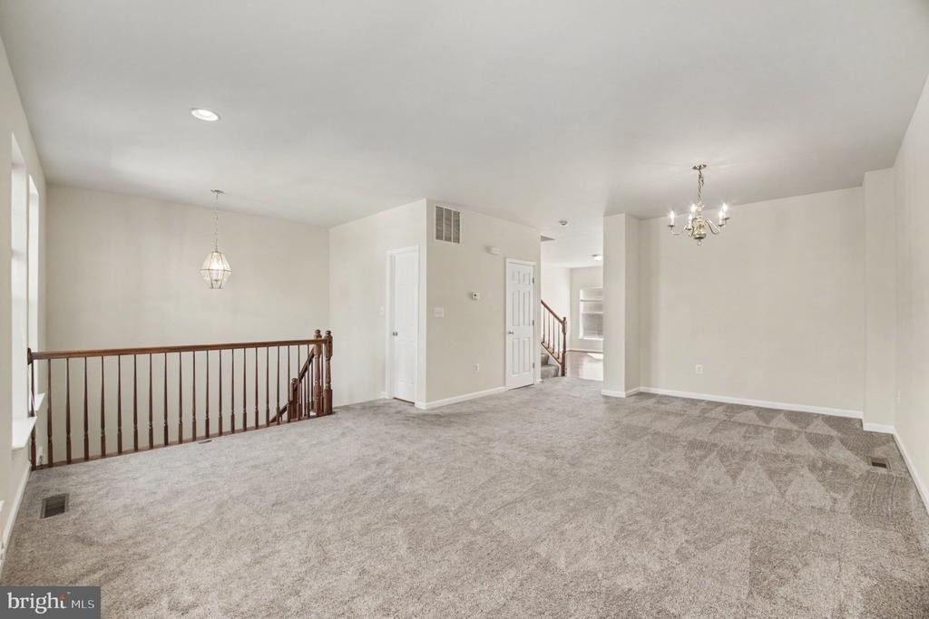 1114 Ellis Avenue - Photo 8