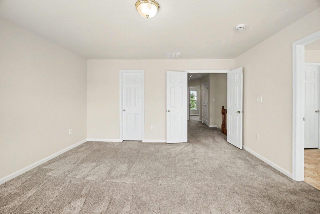 1114 Ellis Avenue - Photo 17