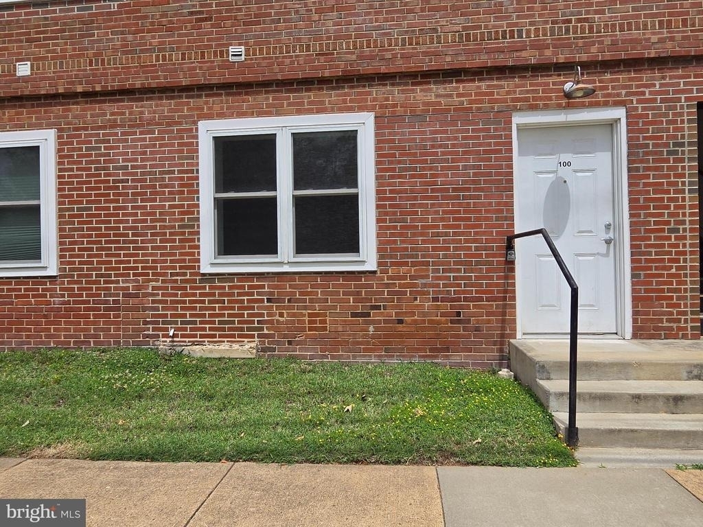 2201 Princess Anne Street - Photo 1