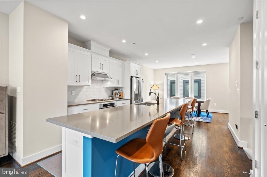 607 Slade Court - Photo 6
