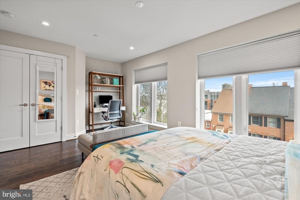 607 Slade Court - Photo 10