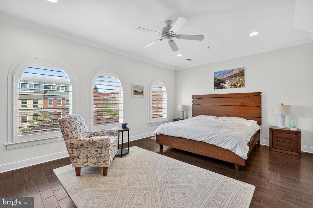 619 E Custis Avenue - Photo 14