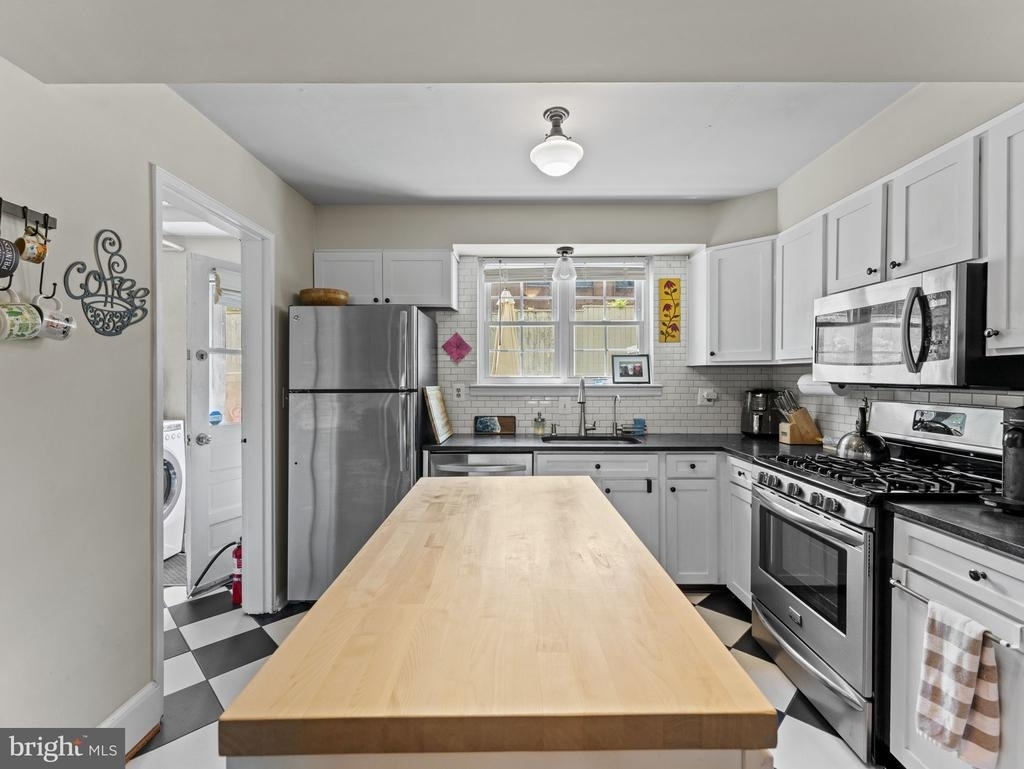 3812 Keller Avenue - Photo 17