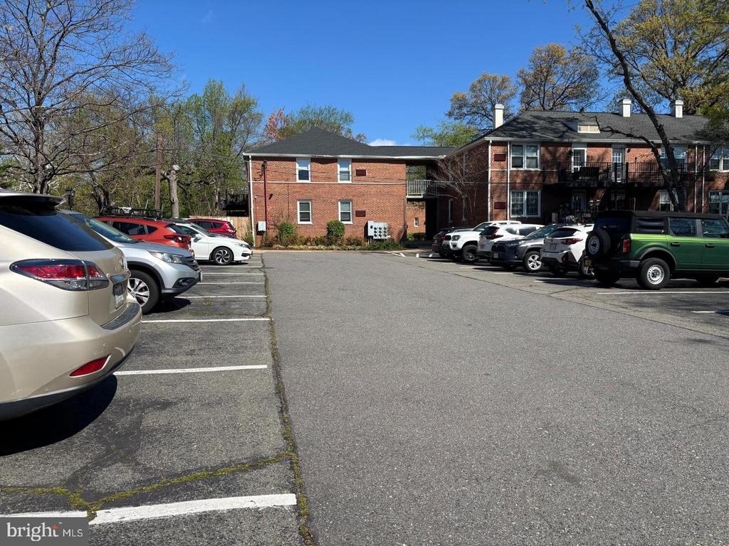 106 N George Mason Drive N - Photo 20