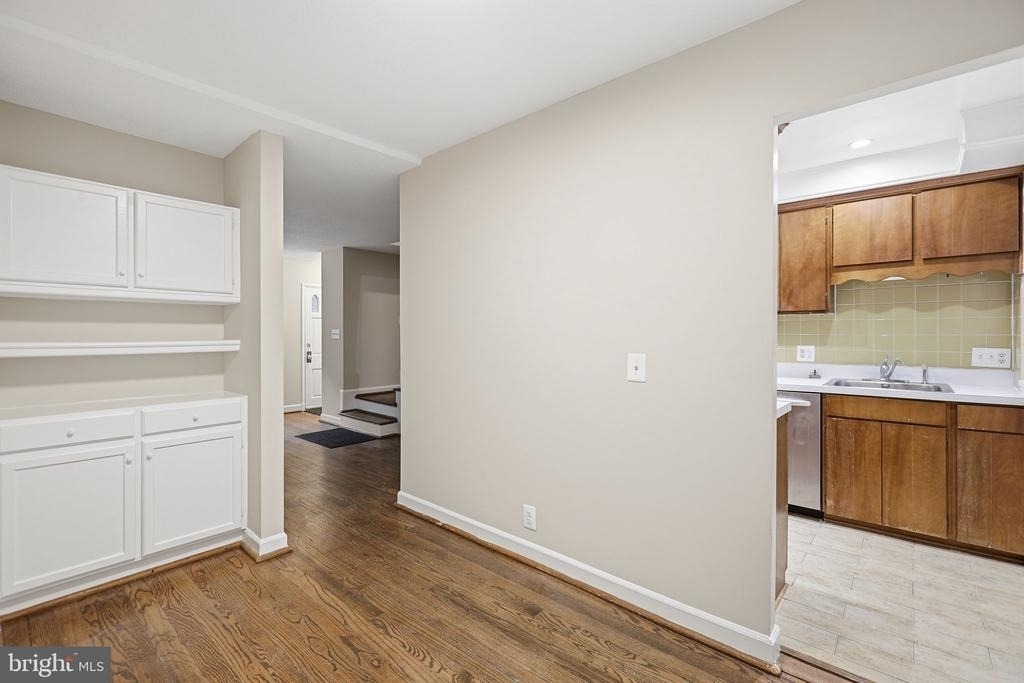 4844 28th Street S - Photo 6