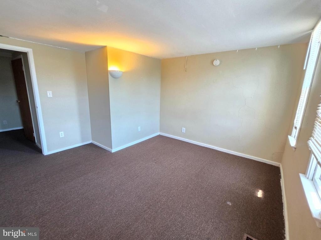 4037 Baltimore Avenue - Photo 14