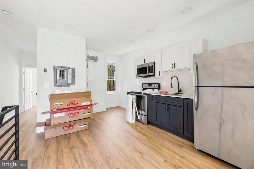 2046 S Norwood Street - Photo 5