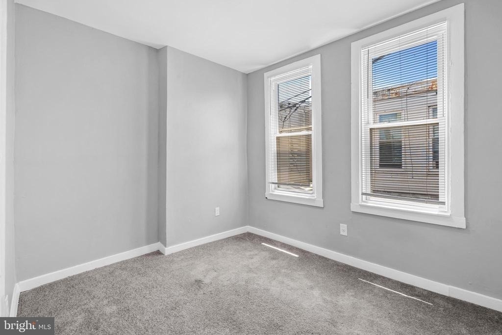510 E Willard Street - Photo 21