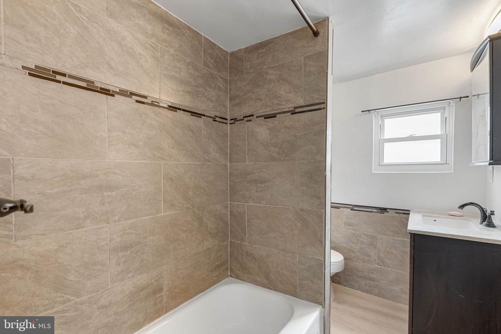 1224 Peters Street - Photo 11
