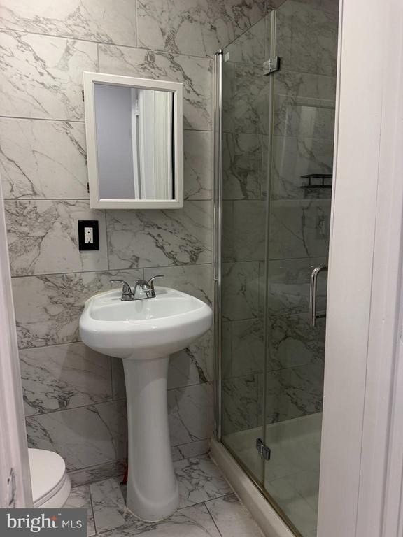 851 E Ontario Street - Photo 7