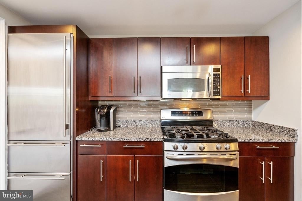 219 S 18th Street - Photo 9