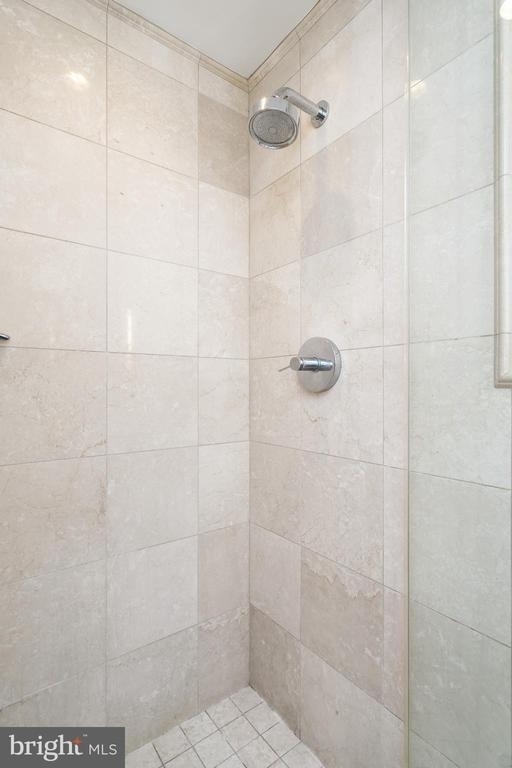 219 S 18th Street - Photo 17