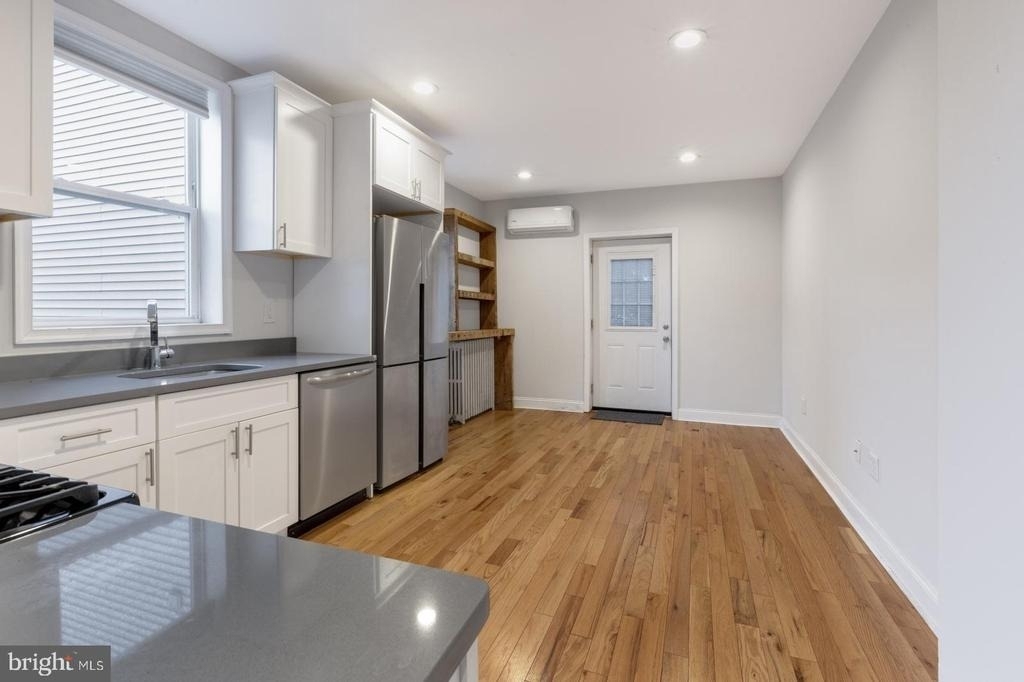 1302 N 19th Street - Photo 2