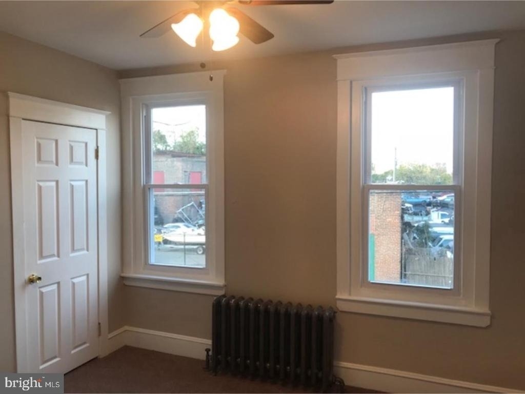 4749 James Street - Photo 4