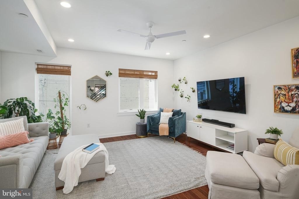 159 E Allen Street - Photo 5