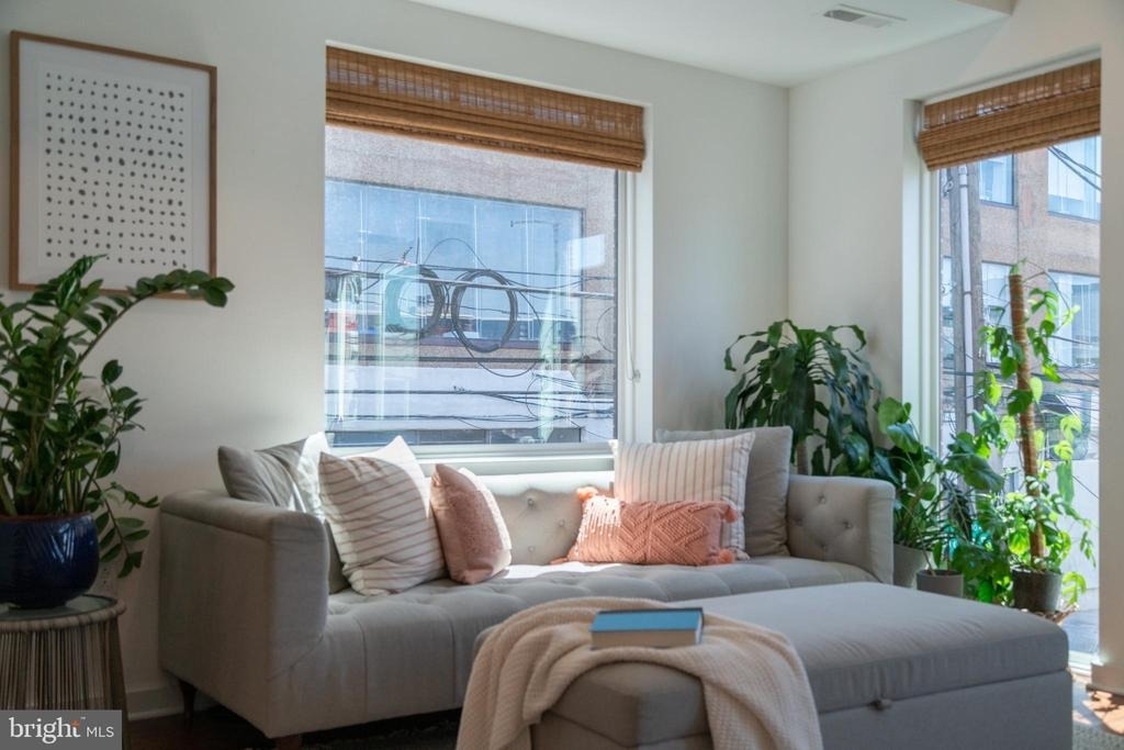 159 E Allen Street - Photo 7