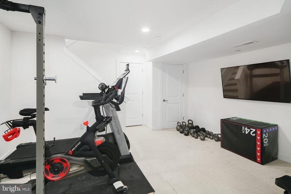 159 E Allen Street - Photo 41