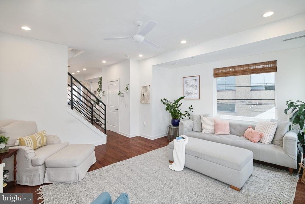 159 E Allen Street - Photo 8