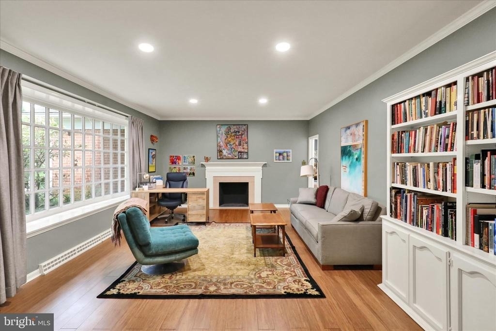 1424 Center Road - Photo 11