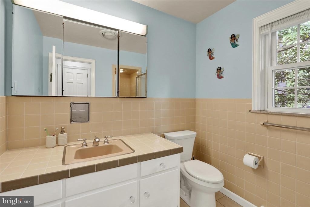 1424 Center Road - Photo 29