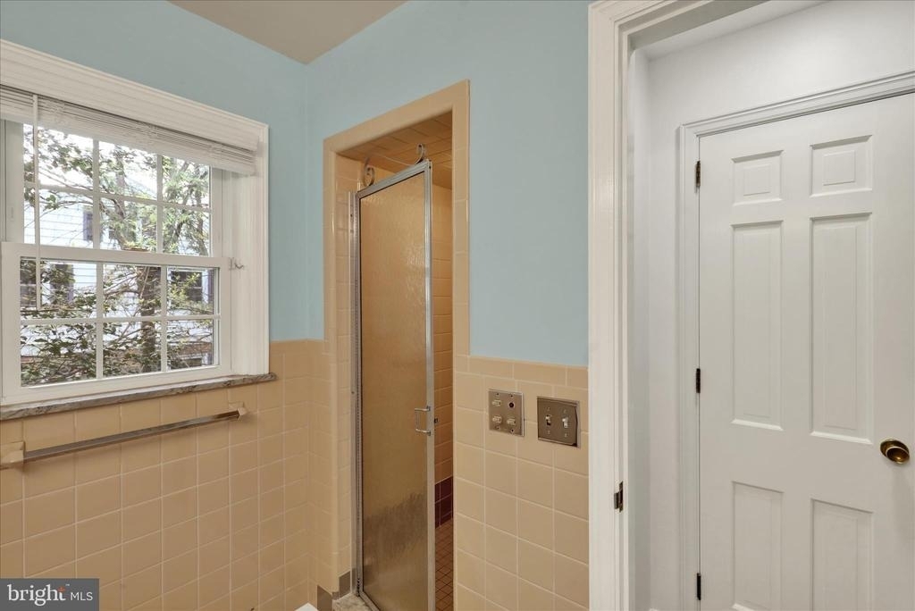 1424 Center Road - Photo 30