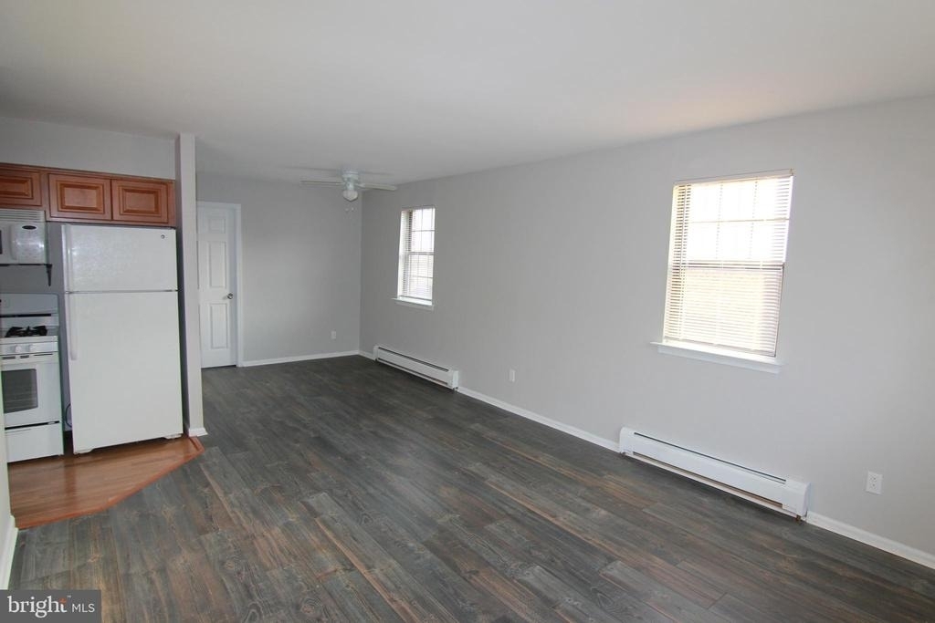 9 Thomas Road - Photo 6