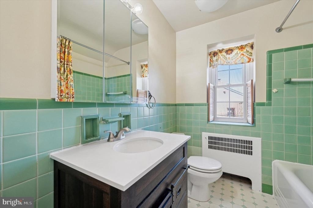 1156 Garfield Avenue - Photo 14