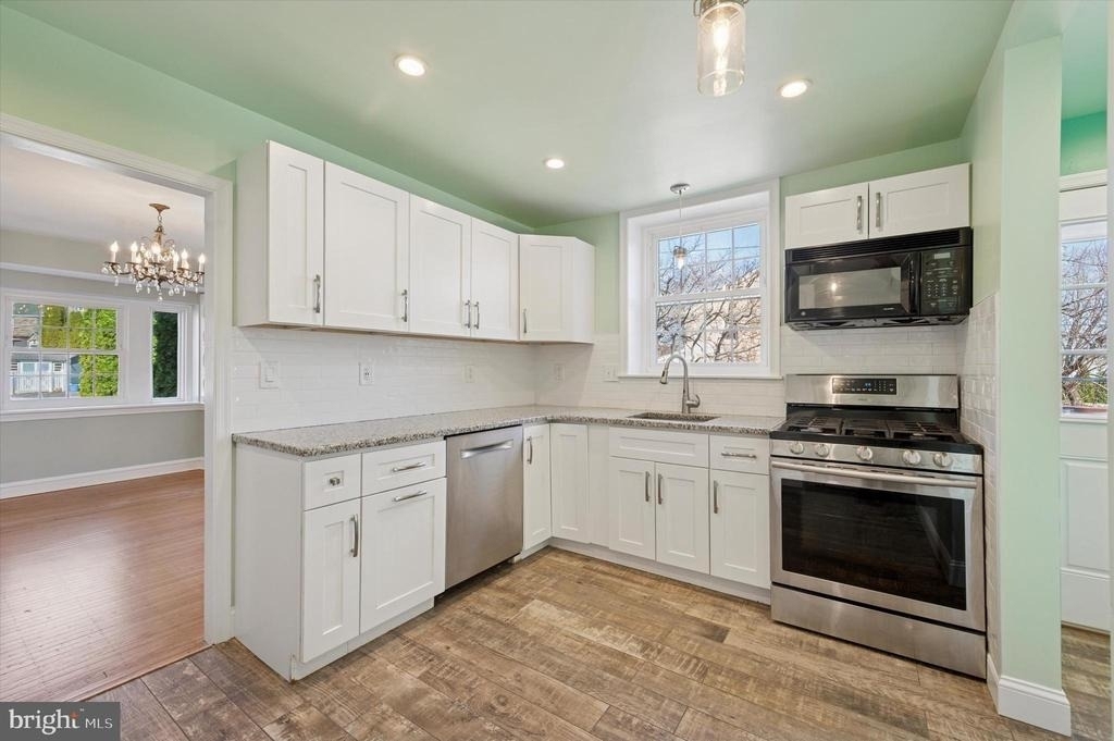 1156 Garfield Avenue - Photo 8