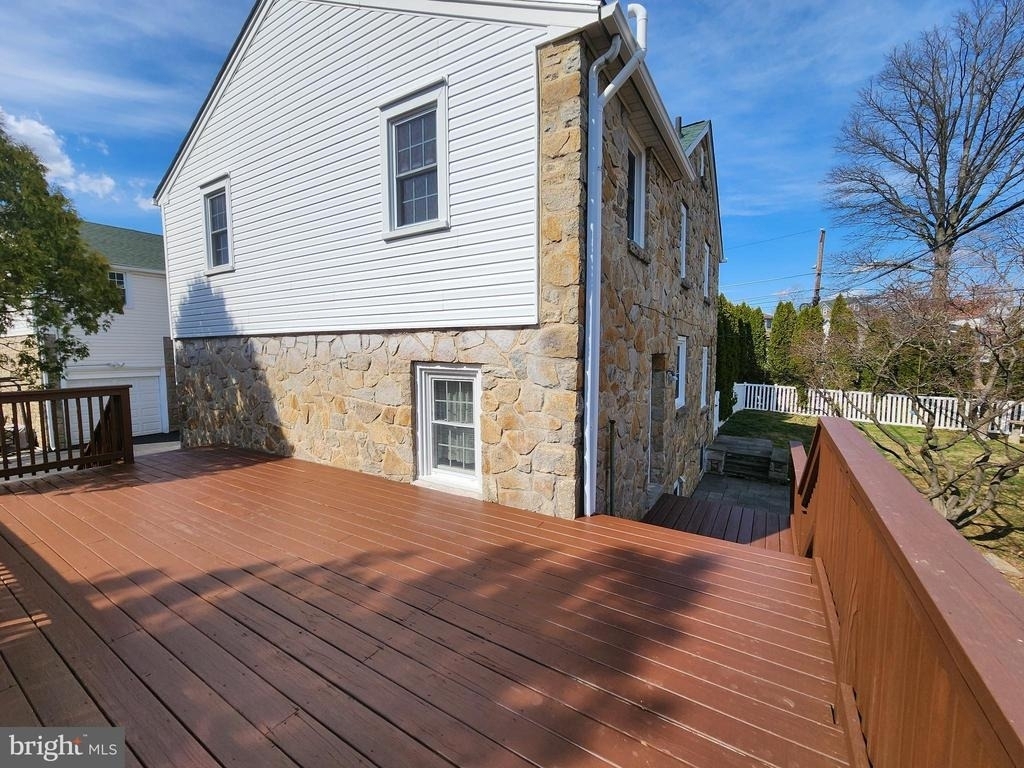 1156 Garfield Avenue - Photo 24