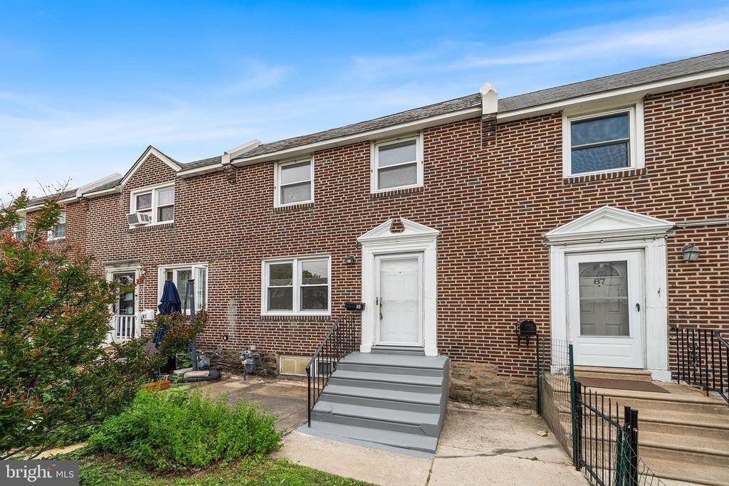 85 S Harwood Avenue - Photo 2