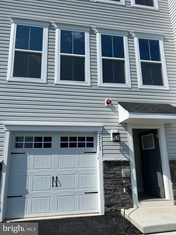2511 Baydon Lane - Photo 1