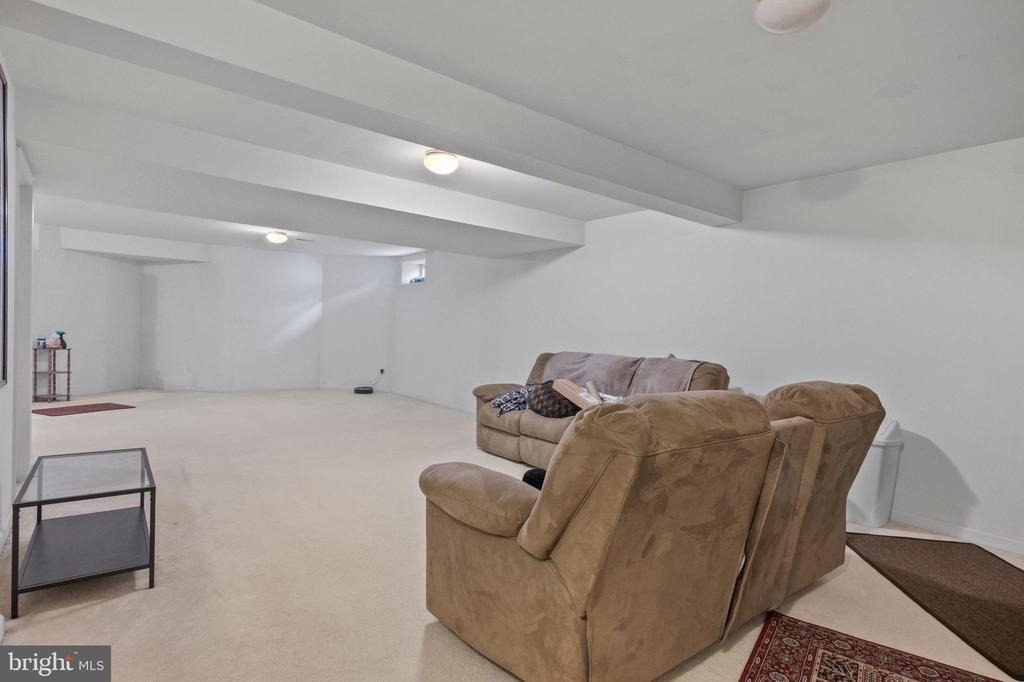 929 N York Drive - Photo 24