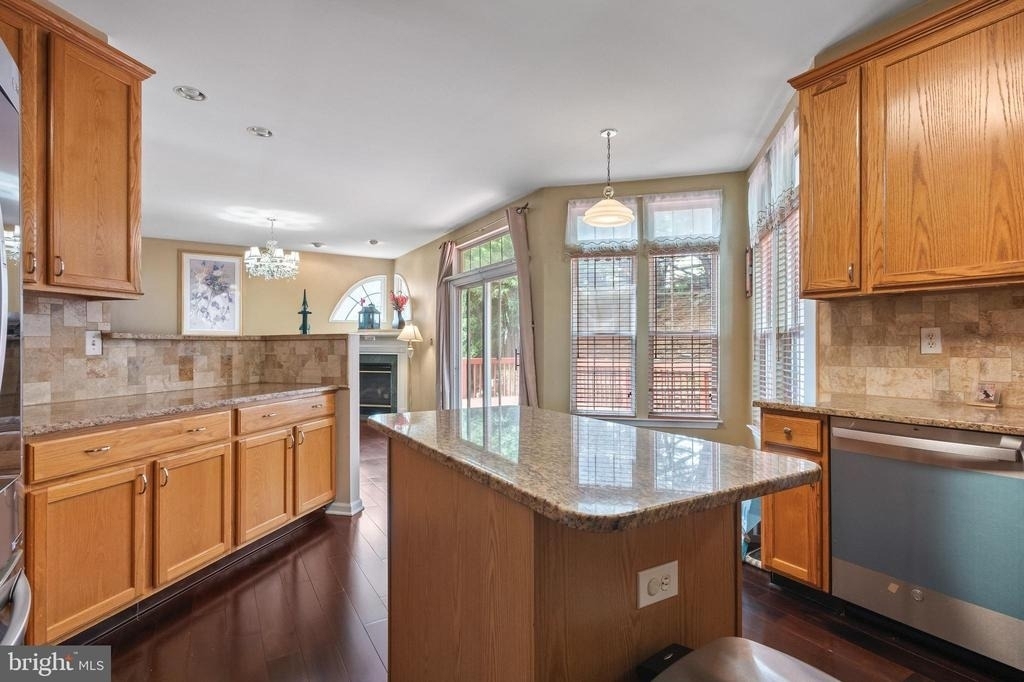 929 N York Drive - Photo 11