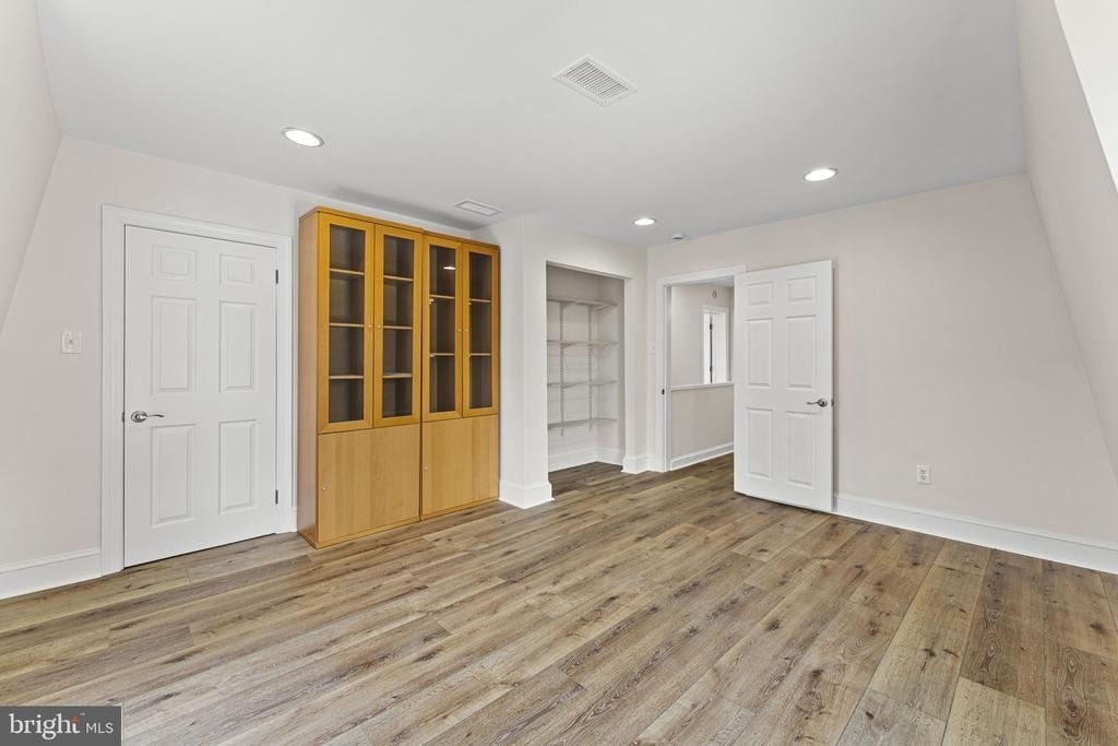 116 E King Street - Photo 19