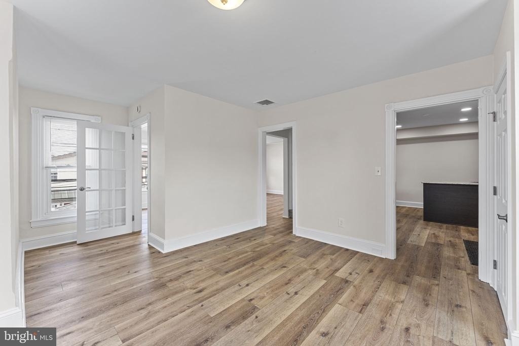 116 E King Street - Photo 9