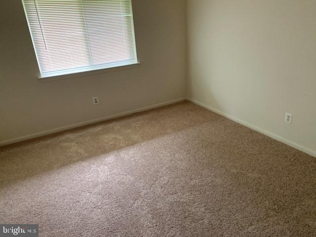 126 E Maple Avenue - Photo 6