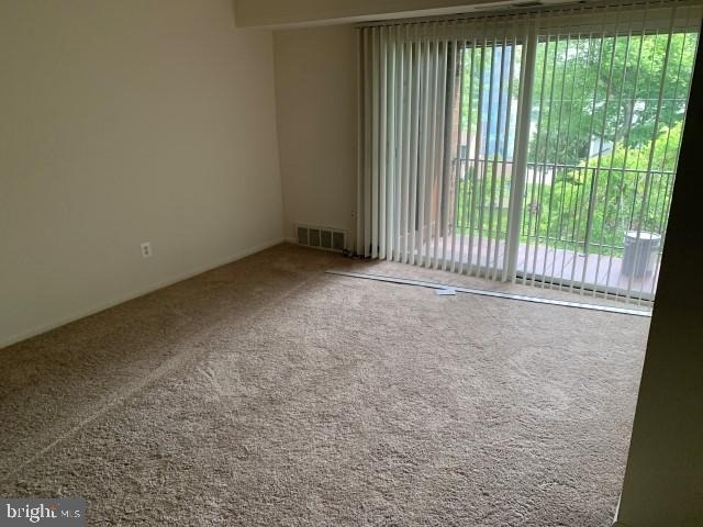 126 E Maple Avenue - Photo 5