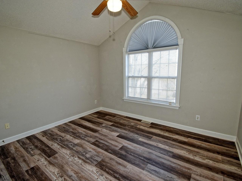 239 Tillamook Drive - Photo 24