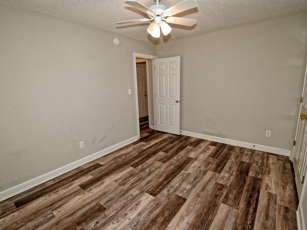 239 Tillamook Drive - Photo 22