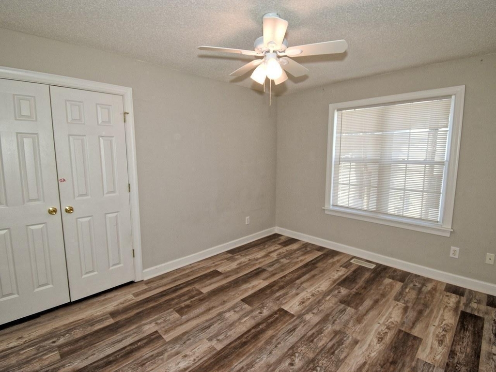 239 Tillamook Drive - Photo 20