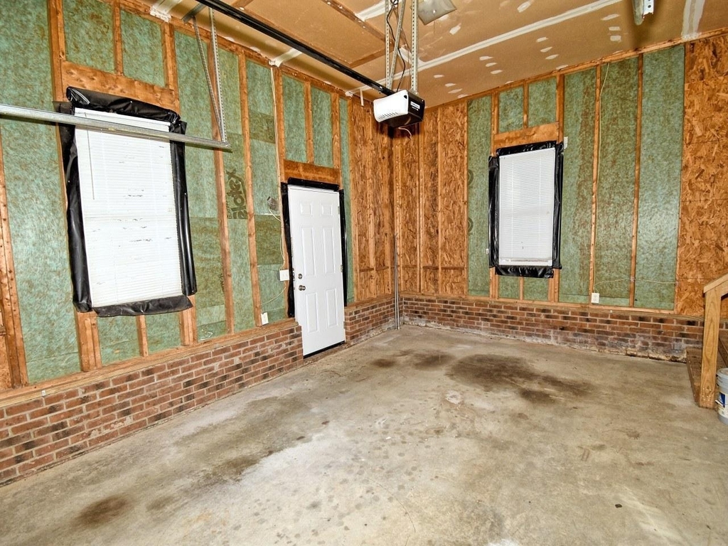 239 Tillamook Drive - Photo 32
