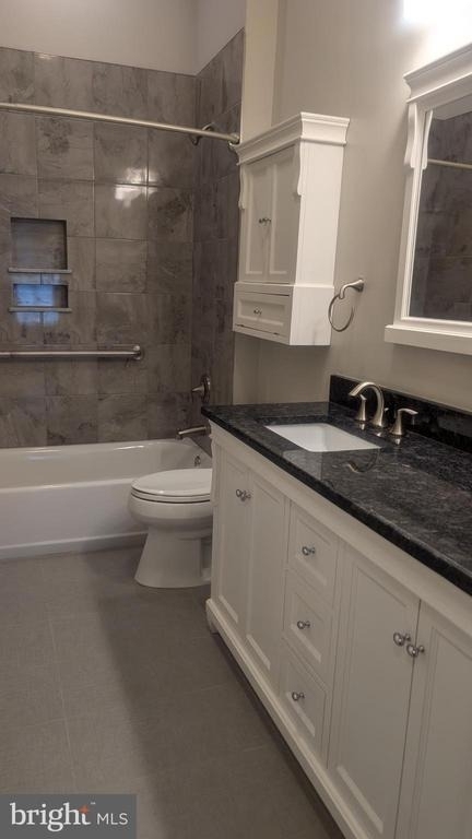 255 Nassau Street - Photo 2