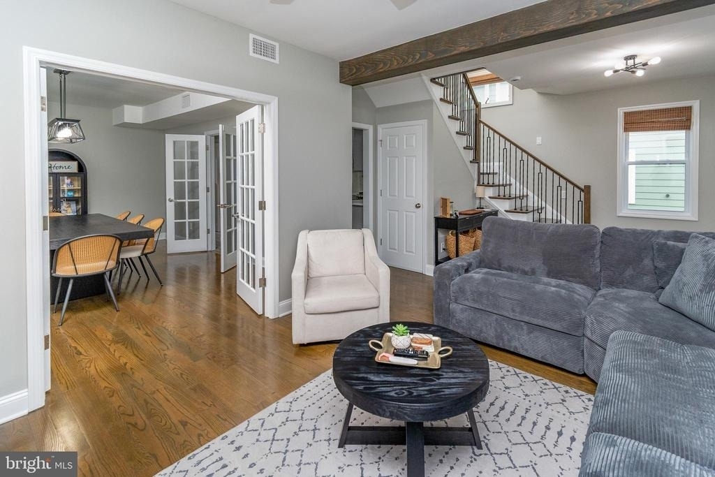 2633 Nottingham Way - Photo 9