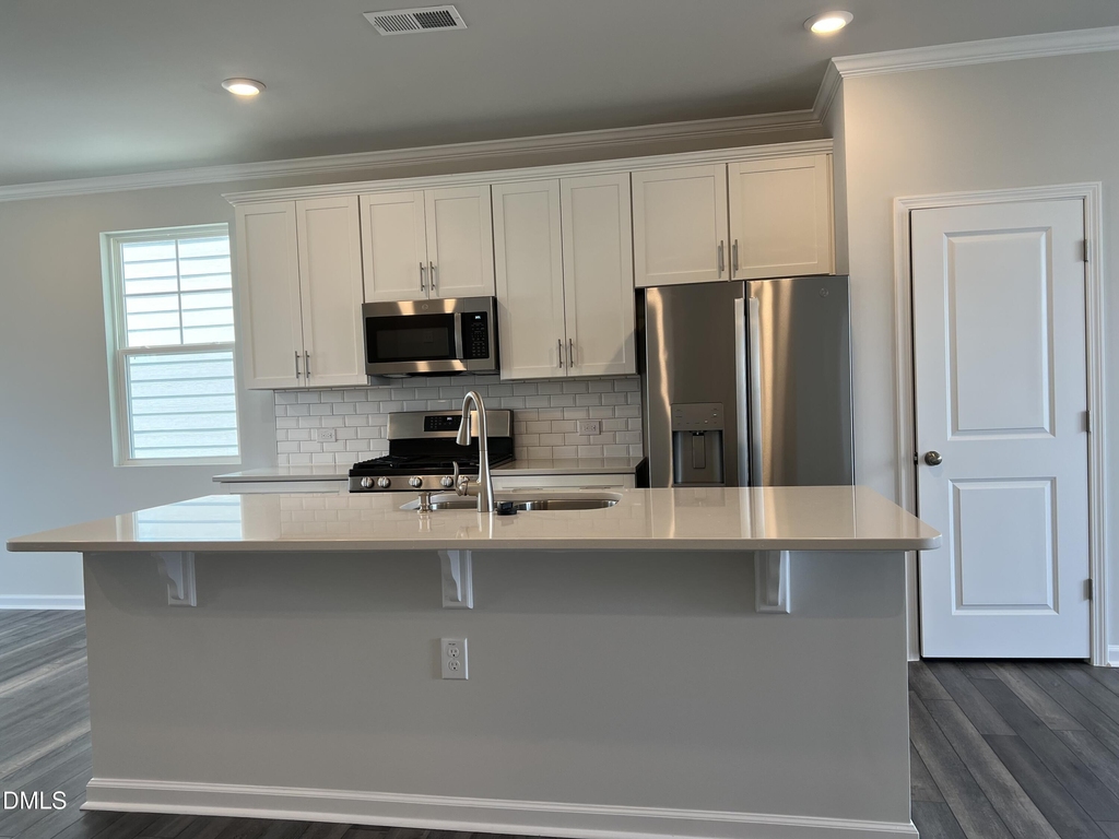 642 Gimari Drive - Photo 16